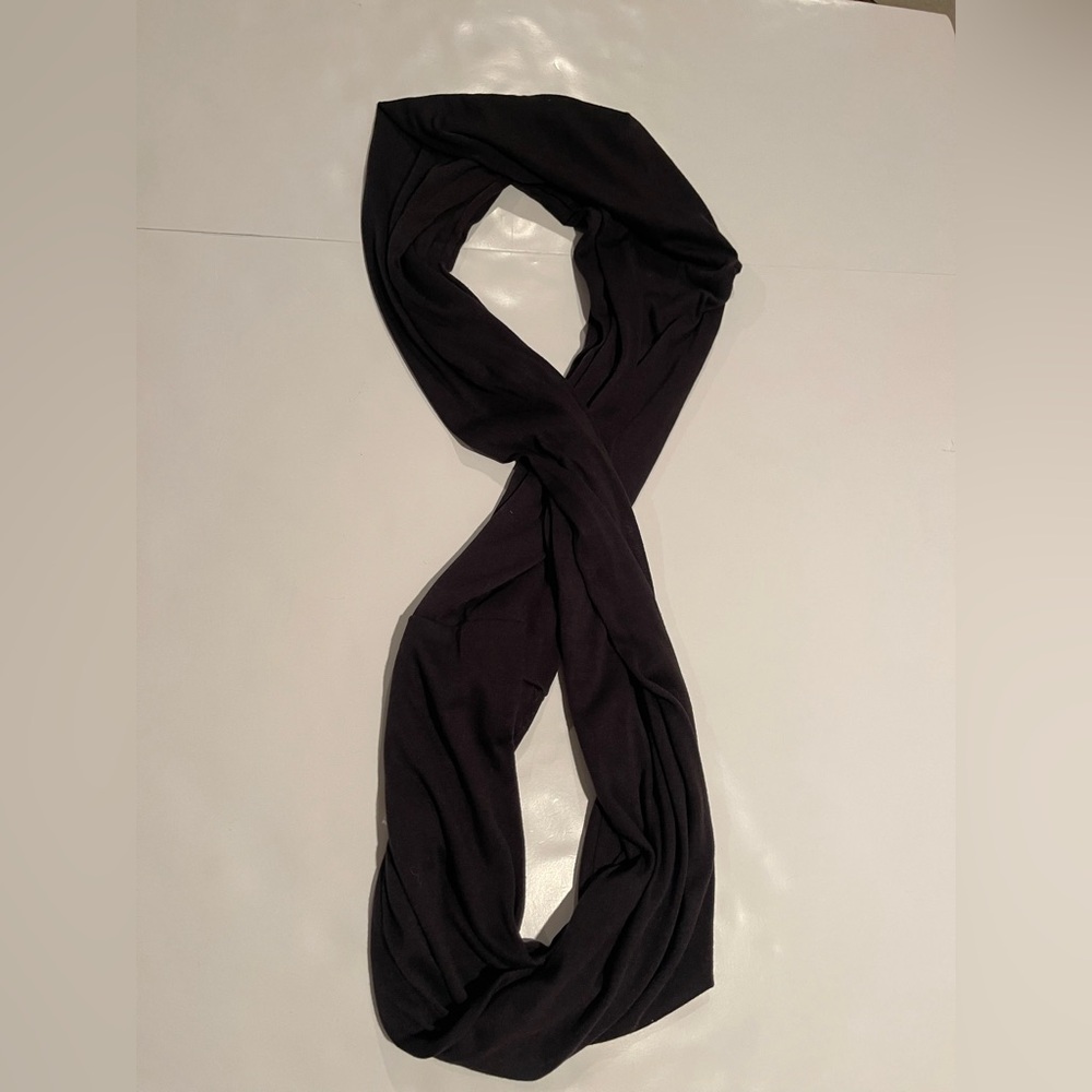 Black Scarf with zipper storage pocket